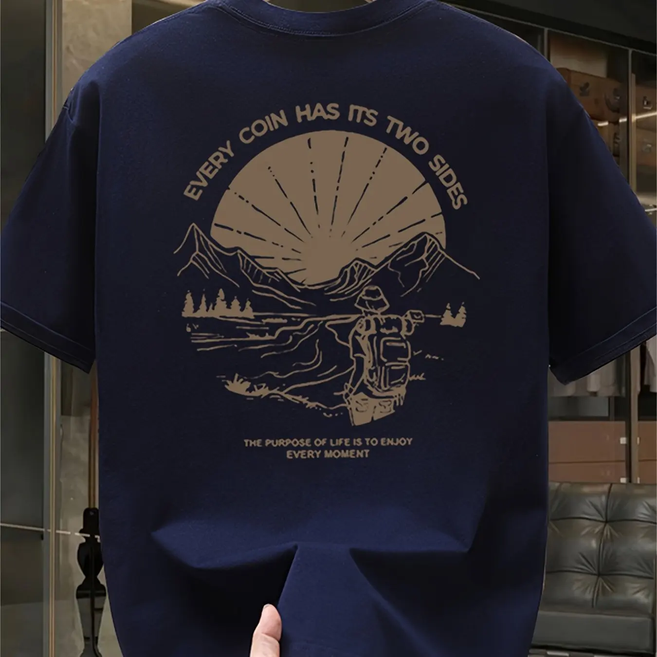 Vintage Mountain Hiking Graphi - Outdoor Adventure Quotes recensie en prijs
