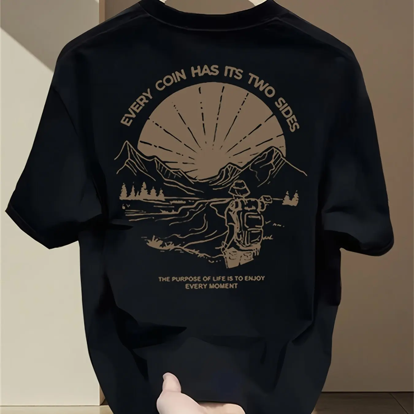 Vintage Mountain Hiking Graphi - Outdoor Adventure Quotes recensie en prijs